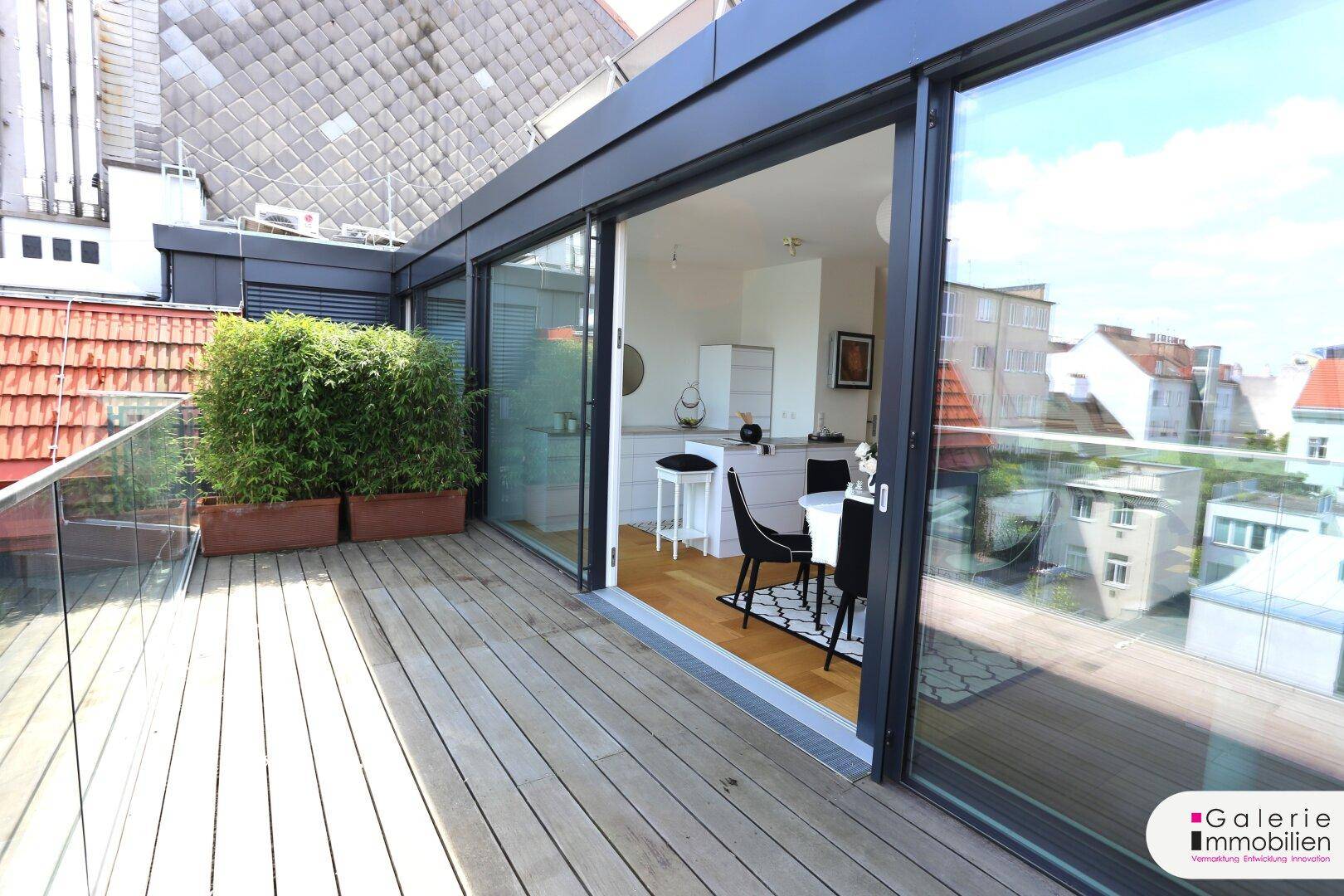 Terrasse Wohnebene