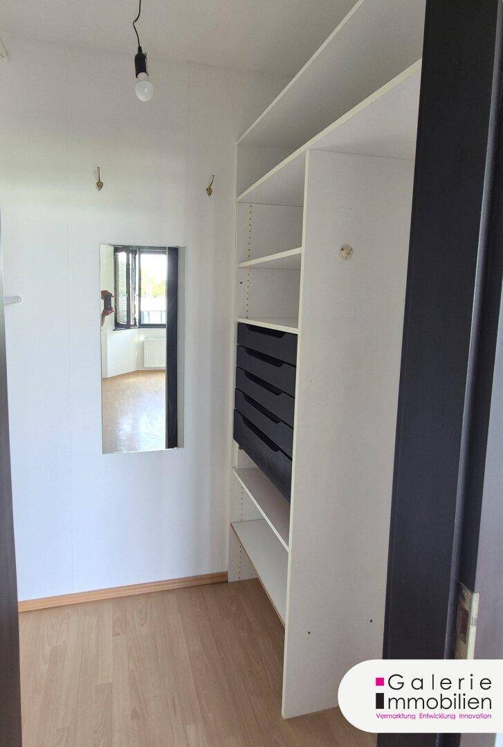 Begehbare Garderobe