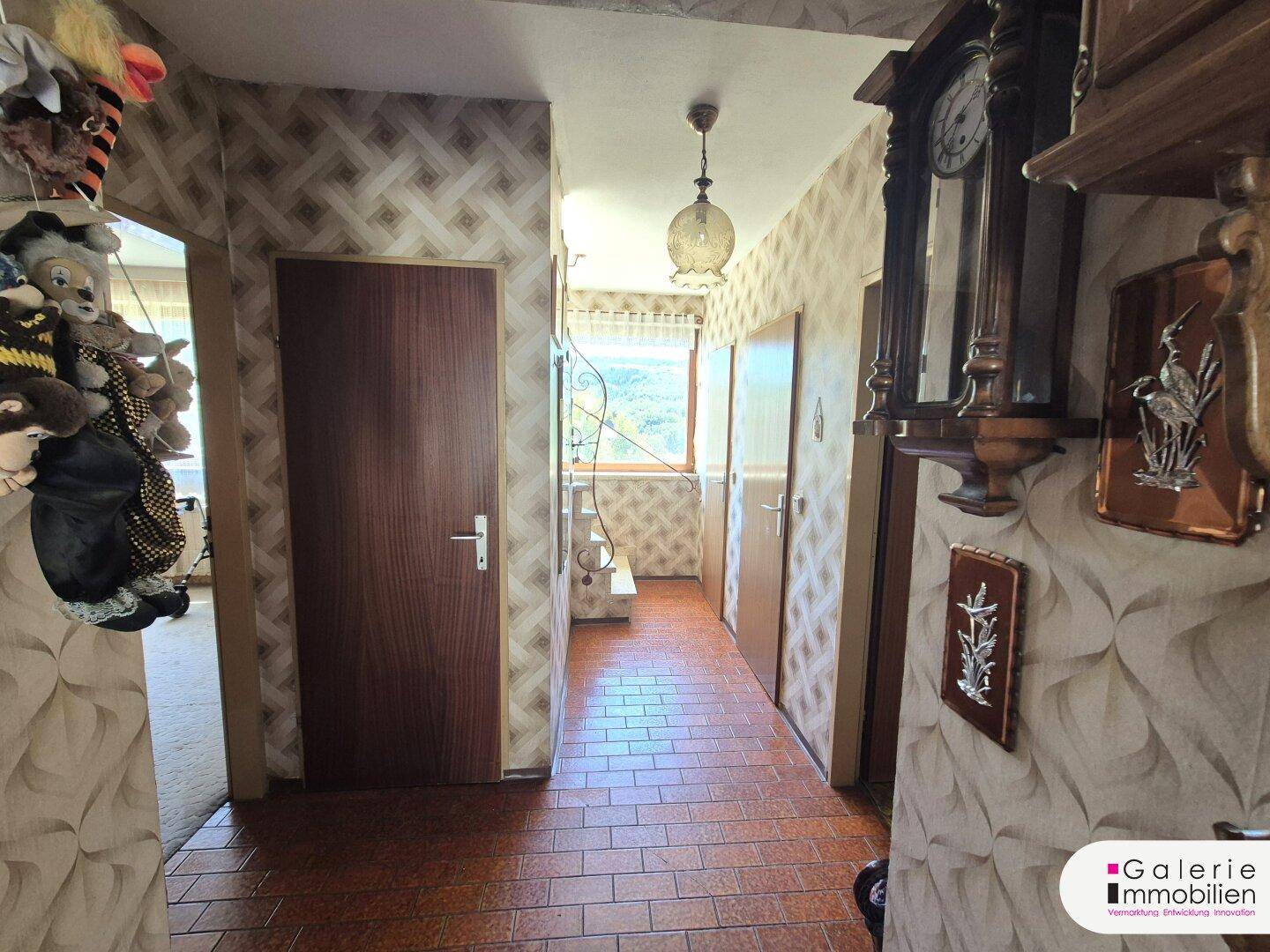 Grünruhelage! Sanierungsbedürftiges Haus mit traumhaftem Garten – pohled 5
