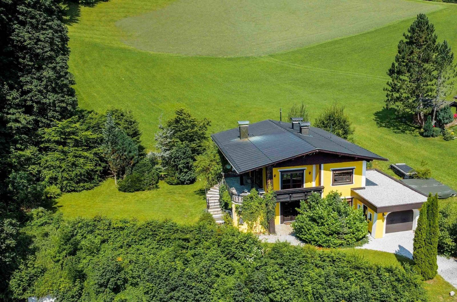 Penningberg_Grundstück_Altbestand_Mittermoosenweg_Hopfgarten_Außenansicht_Haus_Natur_Landschaft