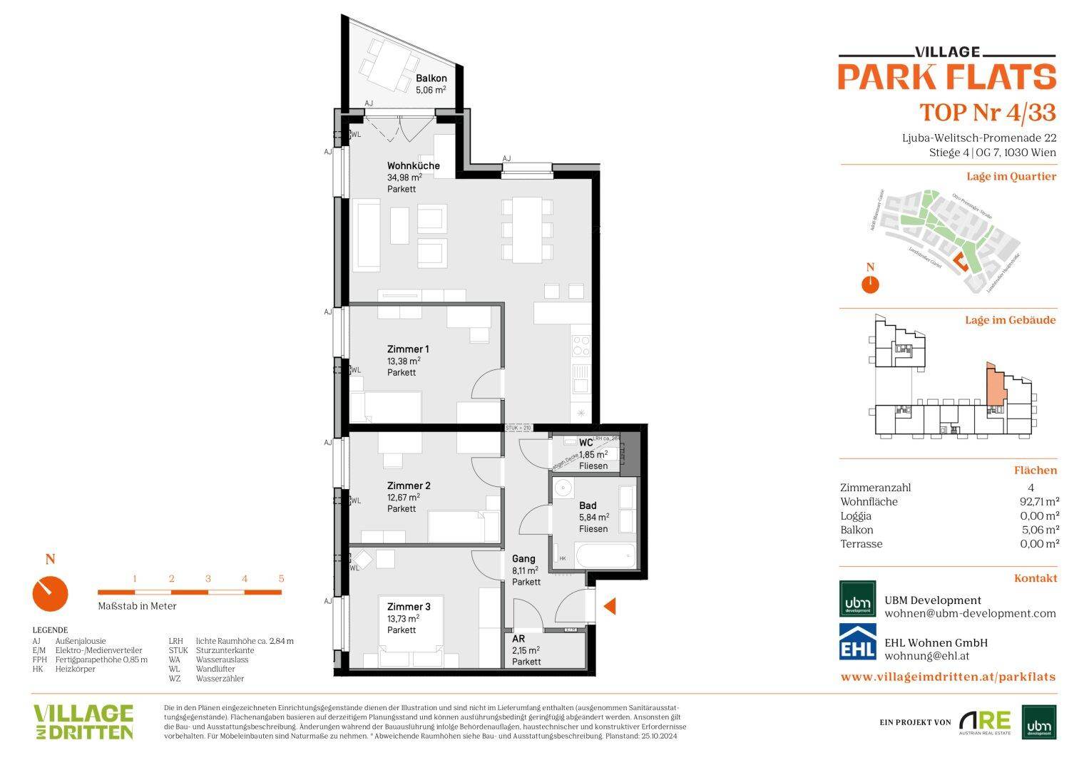 Detaillierter Grundriss einer Wohnung mit drei Zimmern, Wohnküche und Balkon.