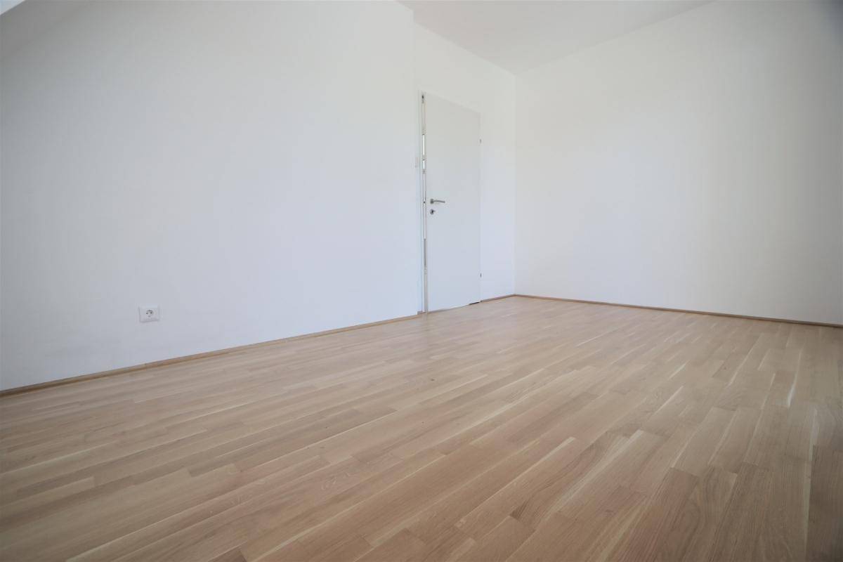 Zimmer 2 (2)