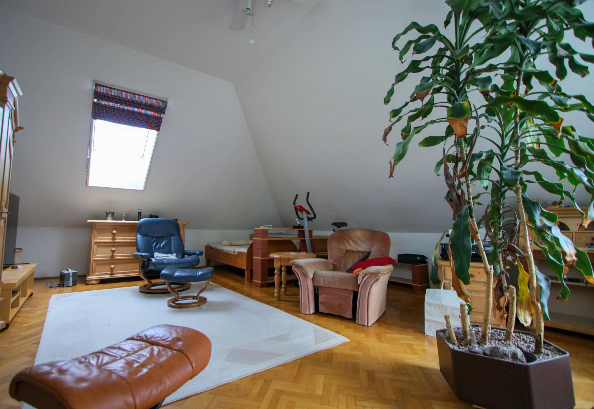 Schlafzimmer (1)