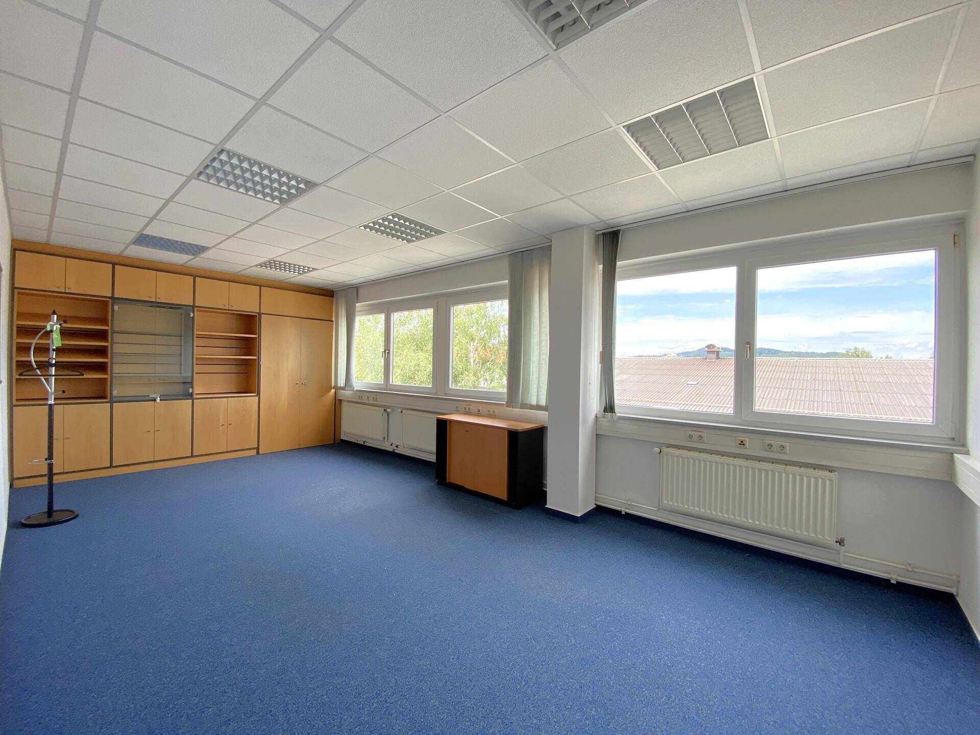 Praktische Bürofläche in etabliertem Gewerbepark - Widok 3