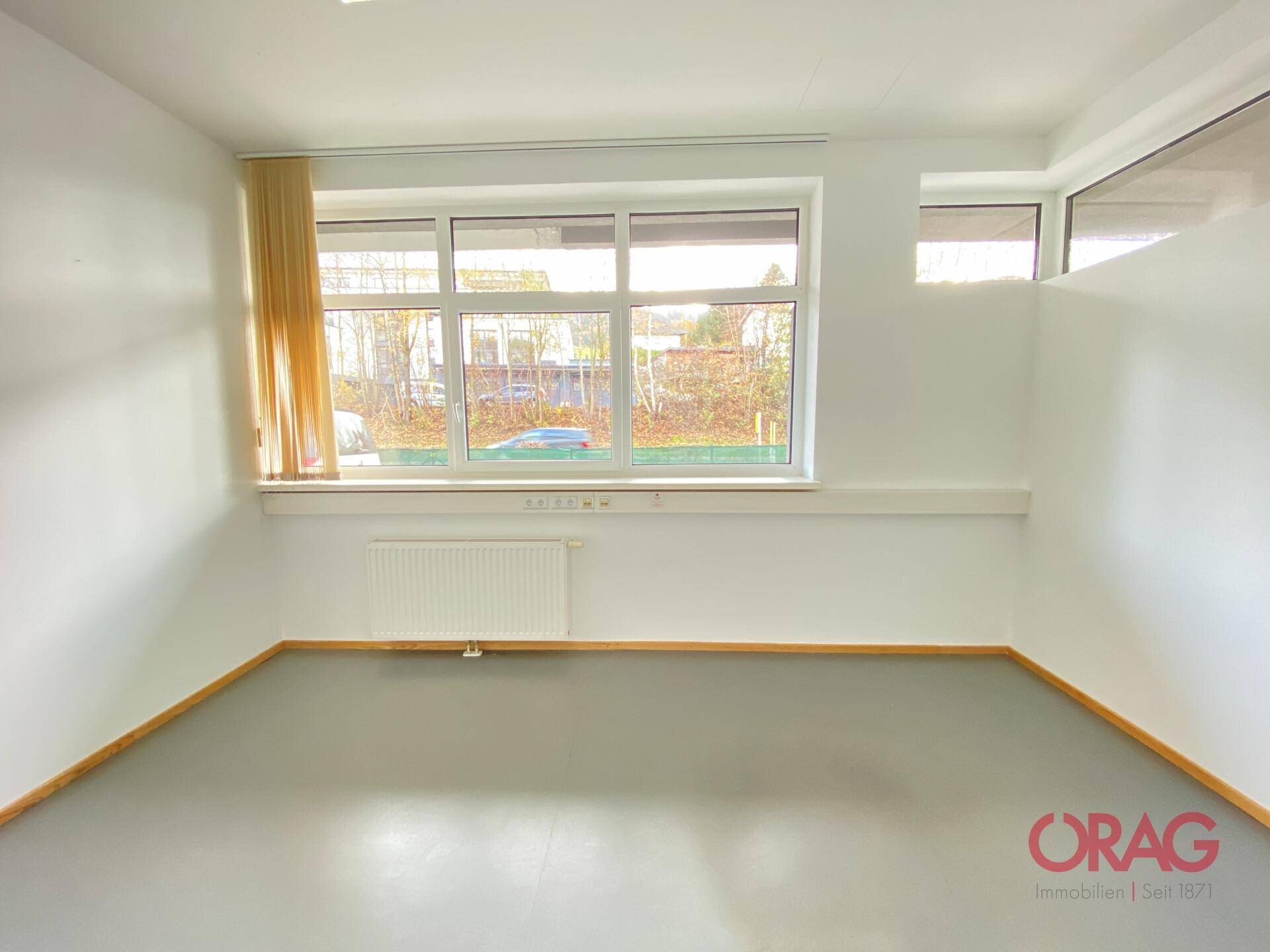 Schönes Büro vor den Toren Salzburgs - Ansicht 4