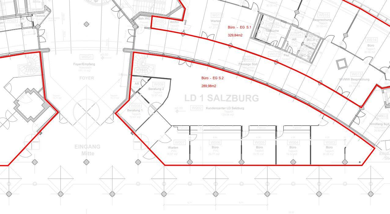 Technischer Grundrissplan eines Bürogeschosses mit markierten Bereichen und Abmessungen.