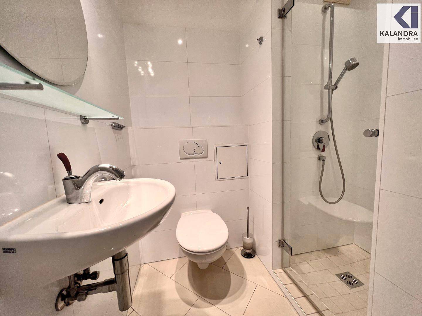 Duschbad mit WC