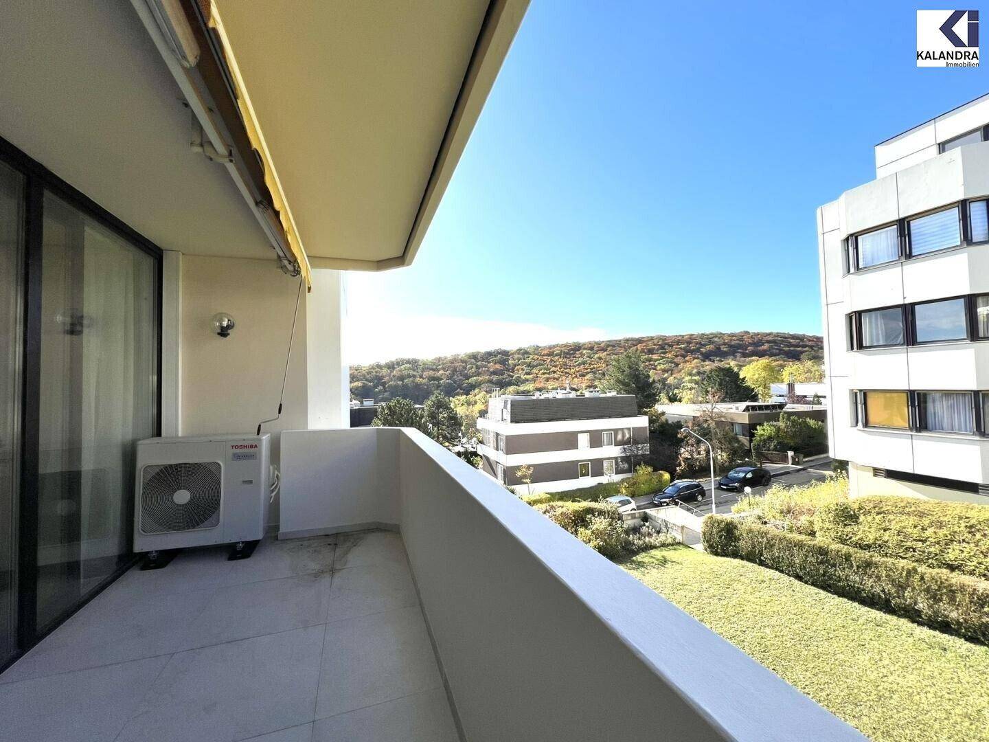 West-Terrasse mit Fernblick