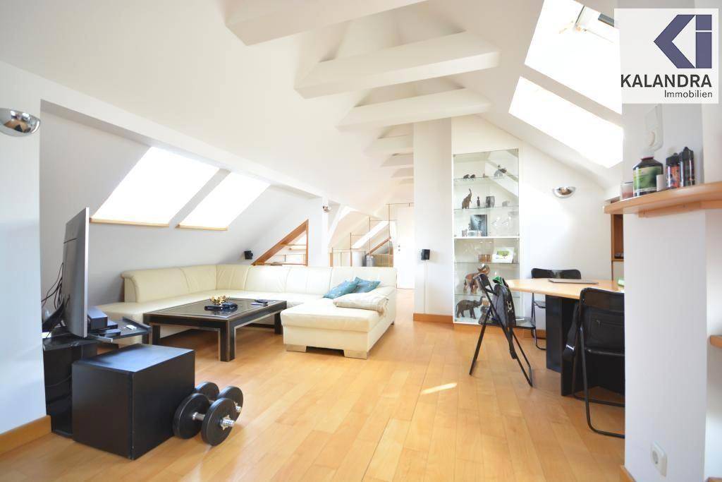 Wohnzimmer (Dachgeschoß)