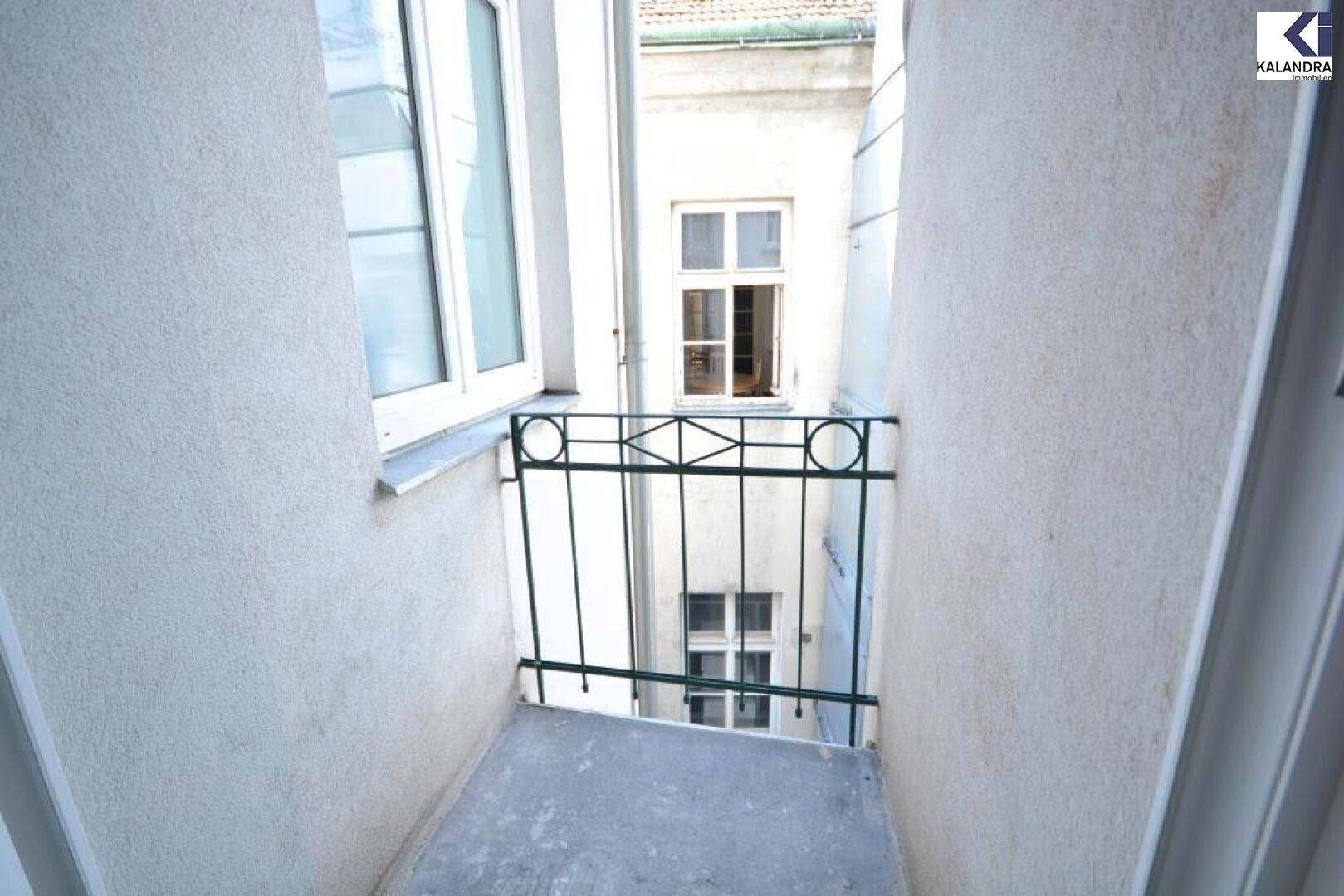 kleiner Hof-Balkon