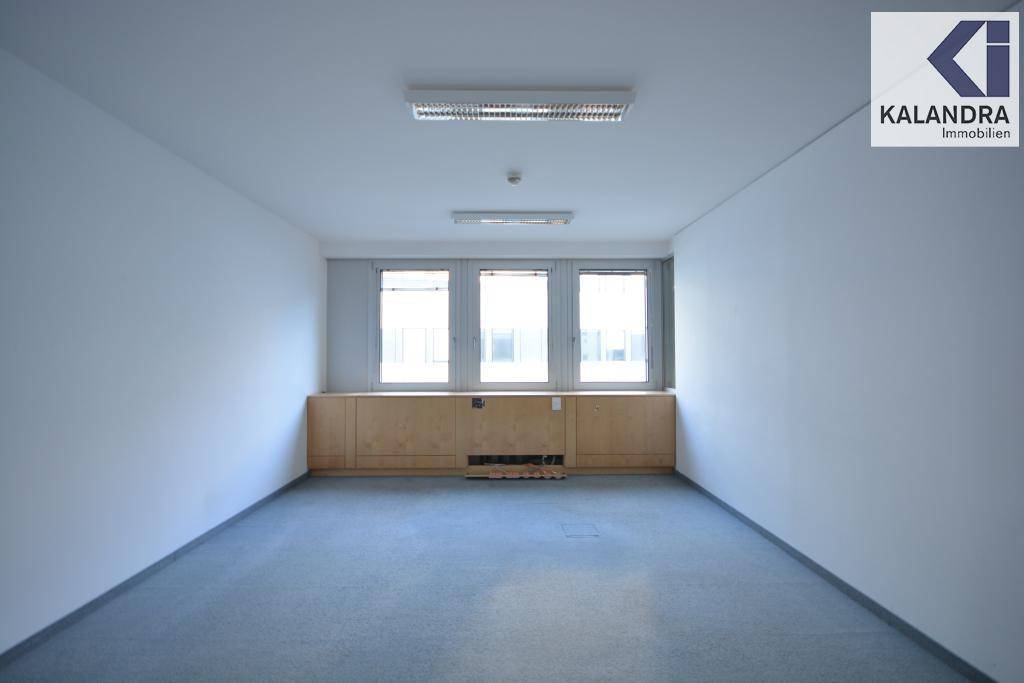 Büro 1