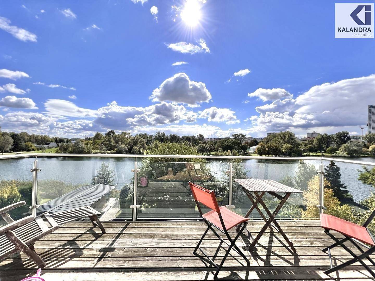 Su¨dbalkon mit Kaiserwasser- Blick