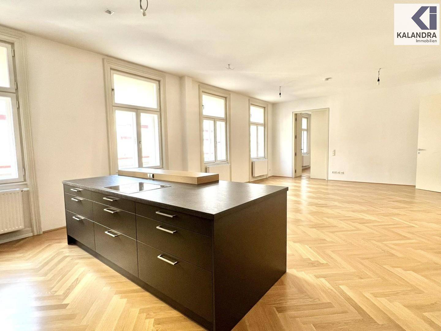 Wohnzimmer & Küche
