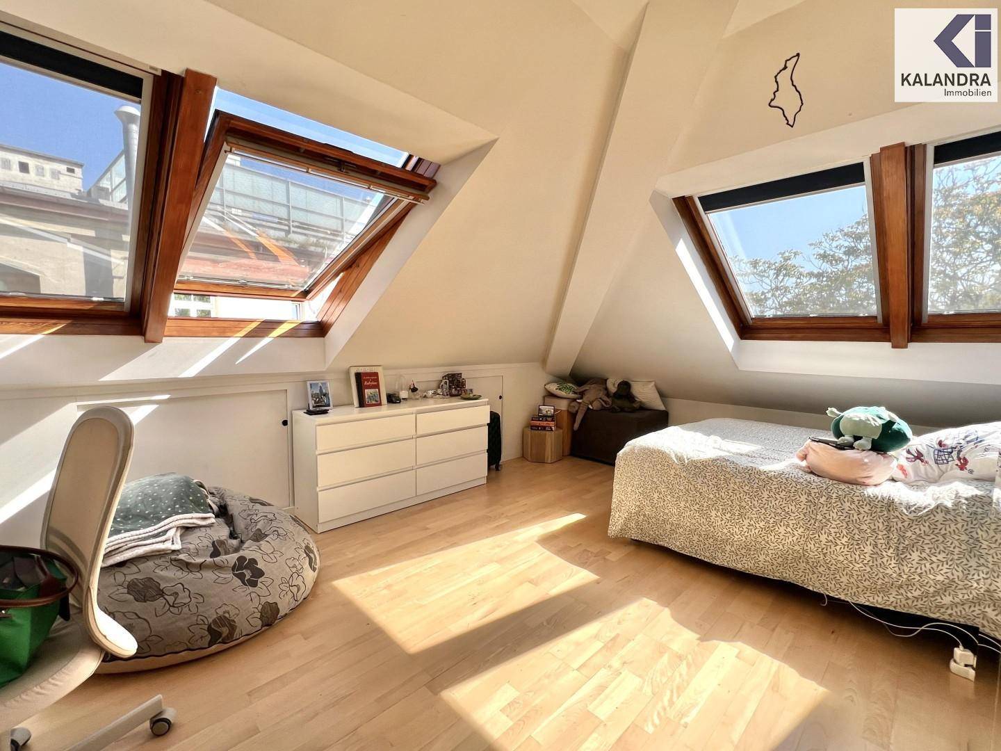Schlafzimmer 1