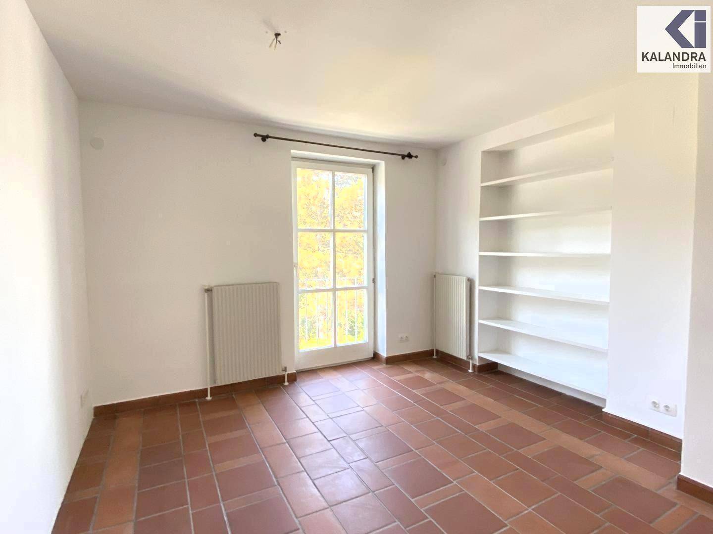 Schlaf- oder Arbeitszimmer 2