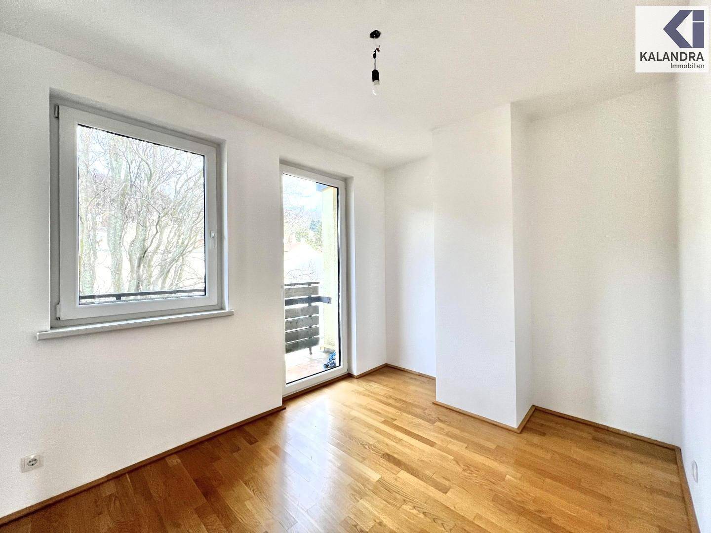 Schlafzimmer 4