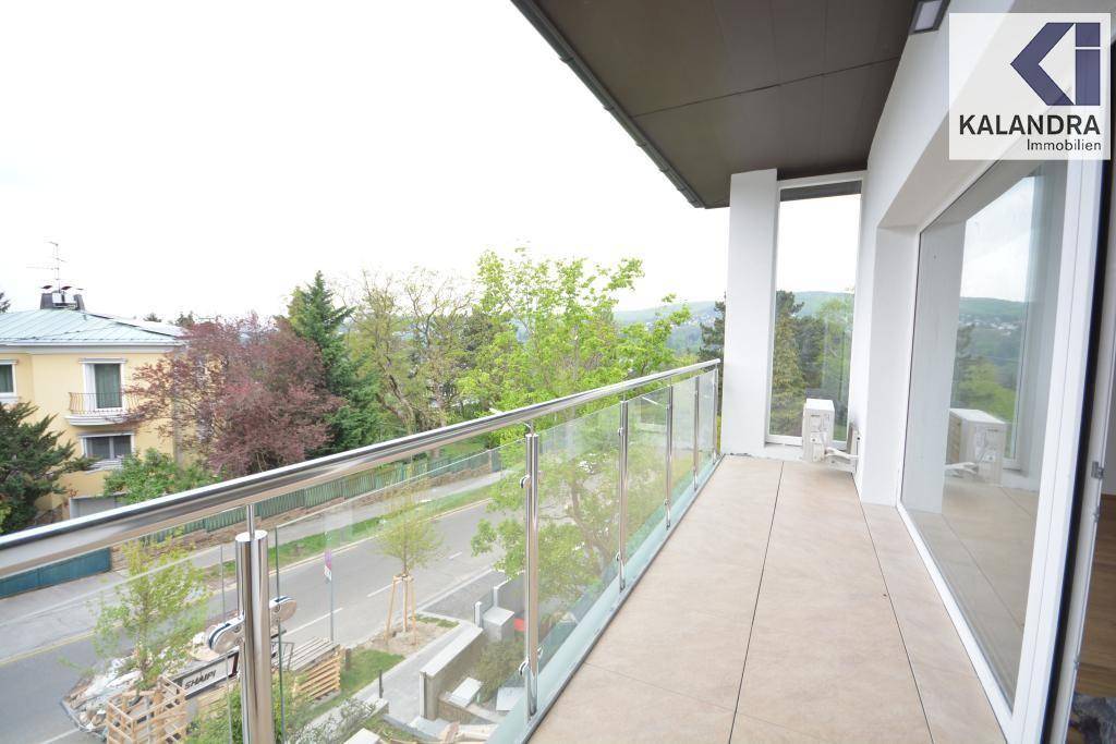 Balkon im Obergeschoß