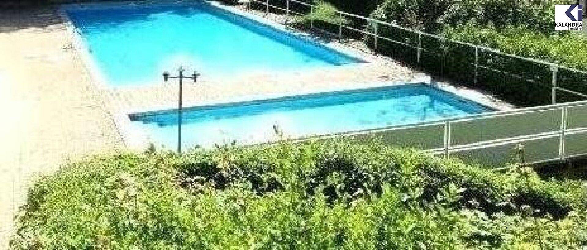 Gemeinschaftspool +