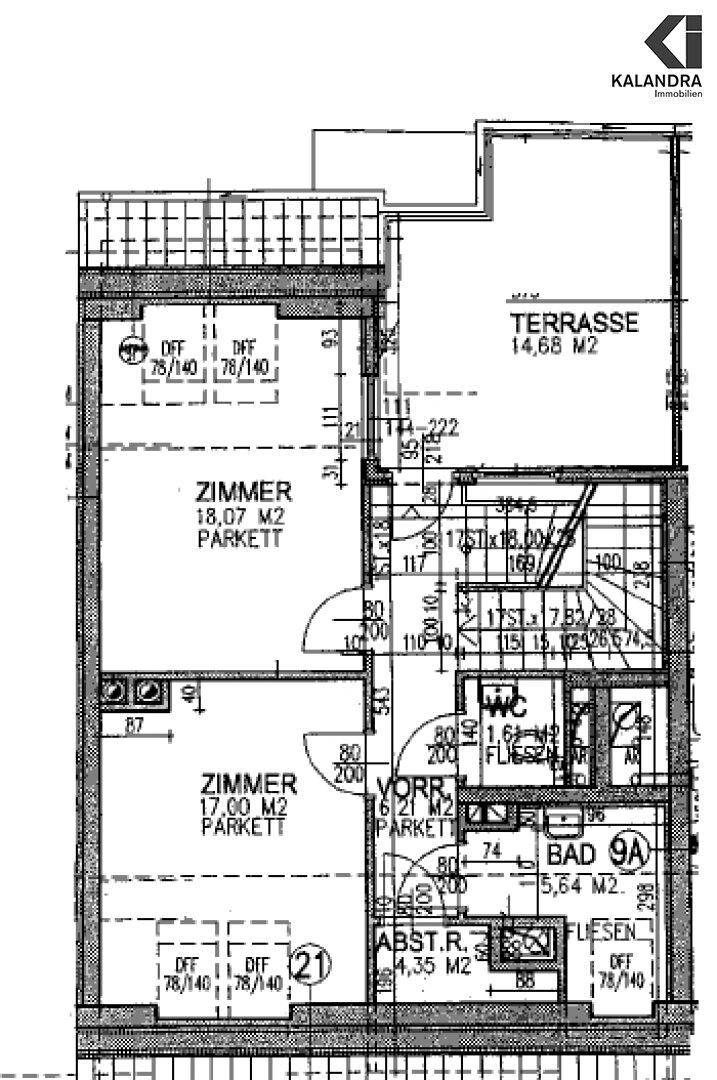 Grundriss des zweiten Dachgeschosses mit zwei Zimmern, Bad und großer Terrasse.