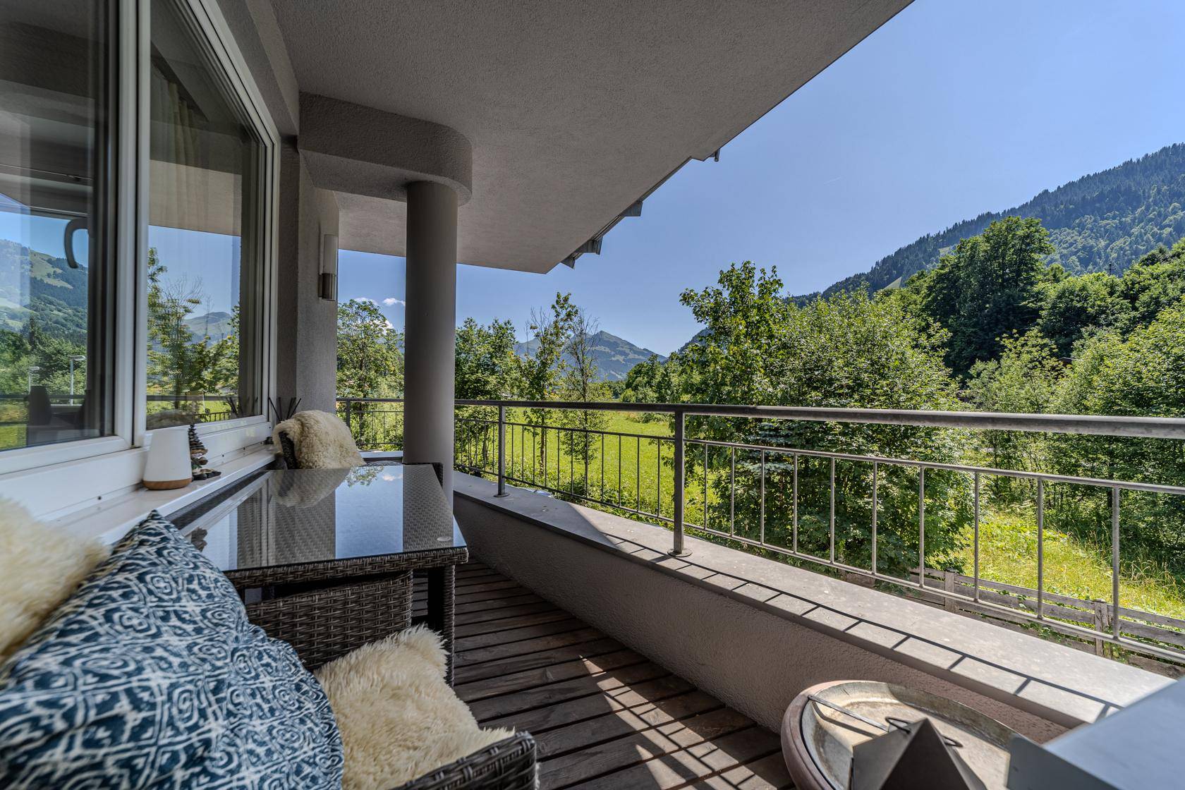 _22A2163-HDR
