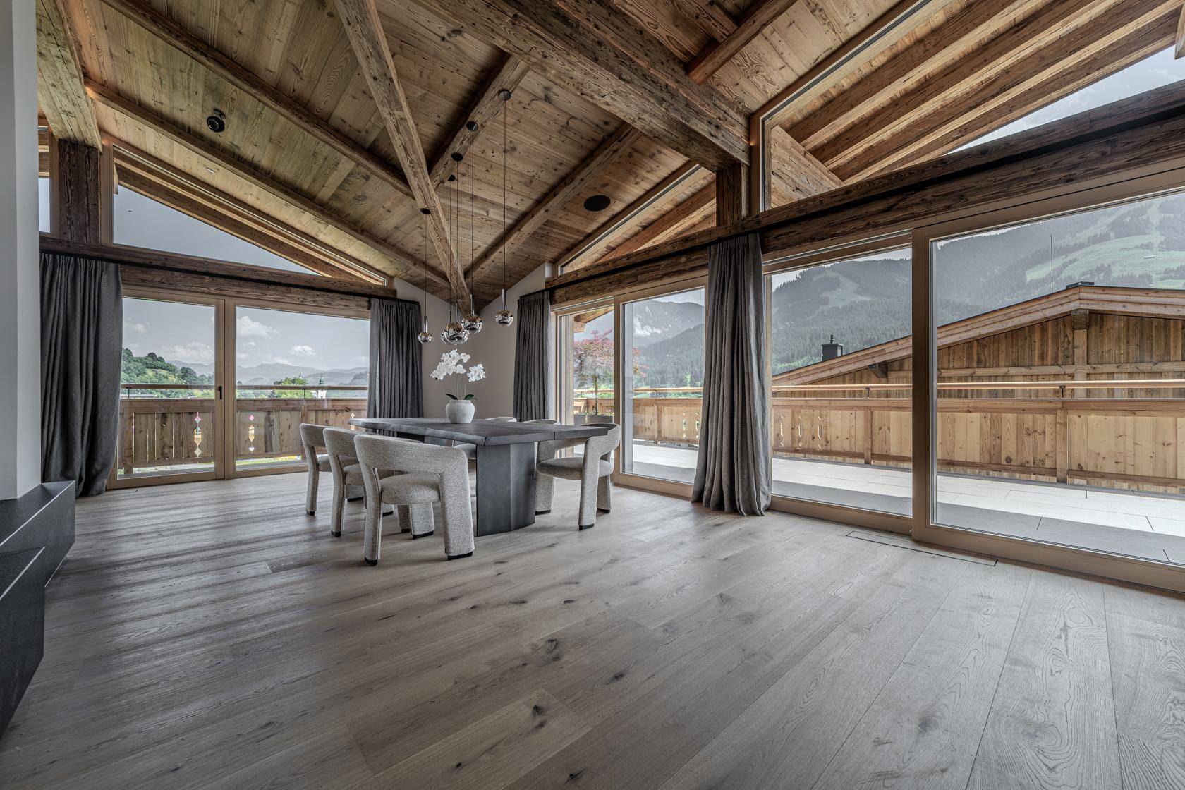 _22A0703-HDR