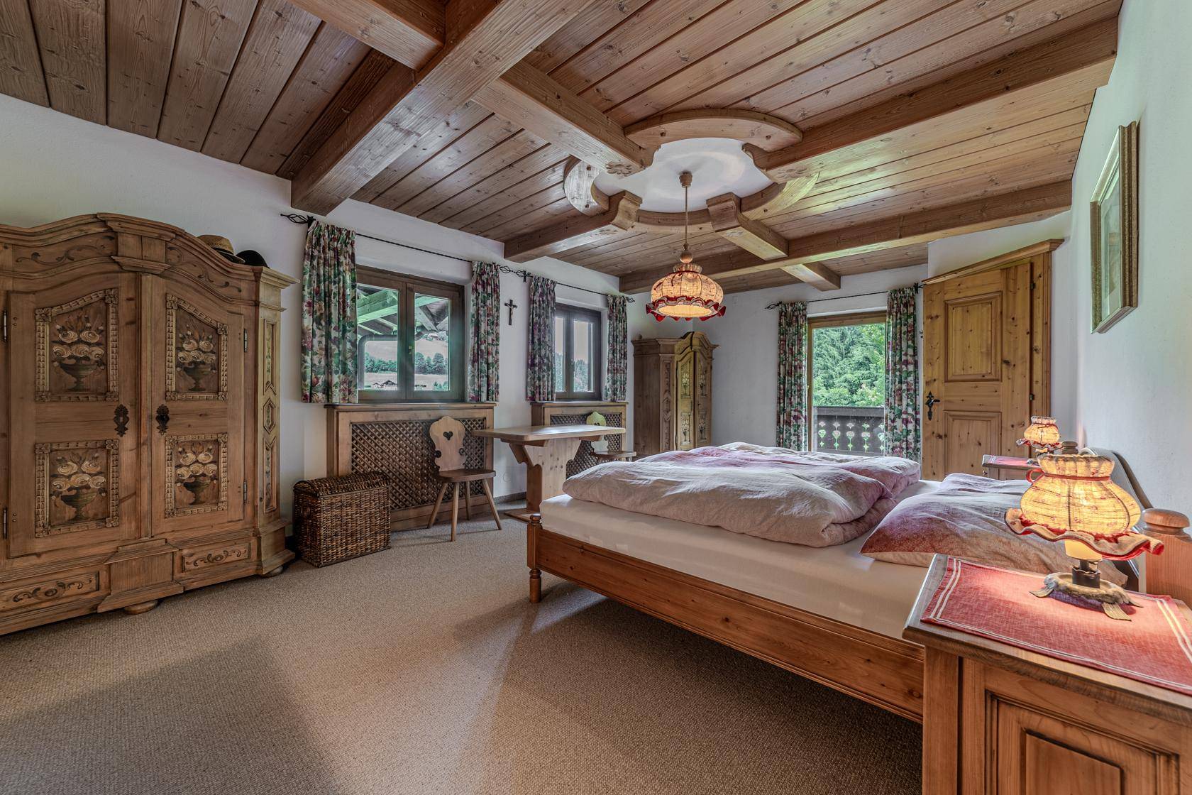 _22A2517-HDR
