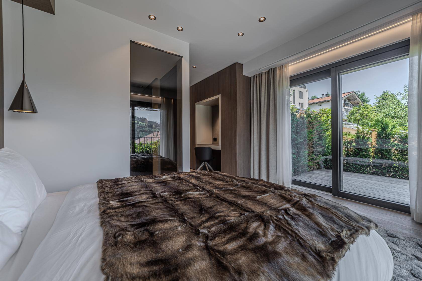 _22A0181-HDR