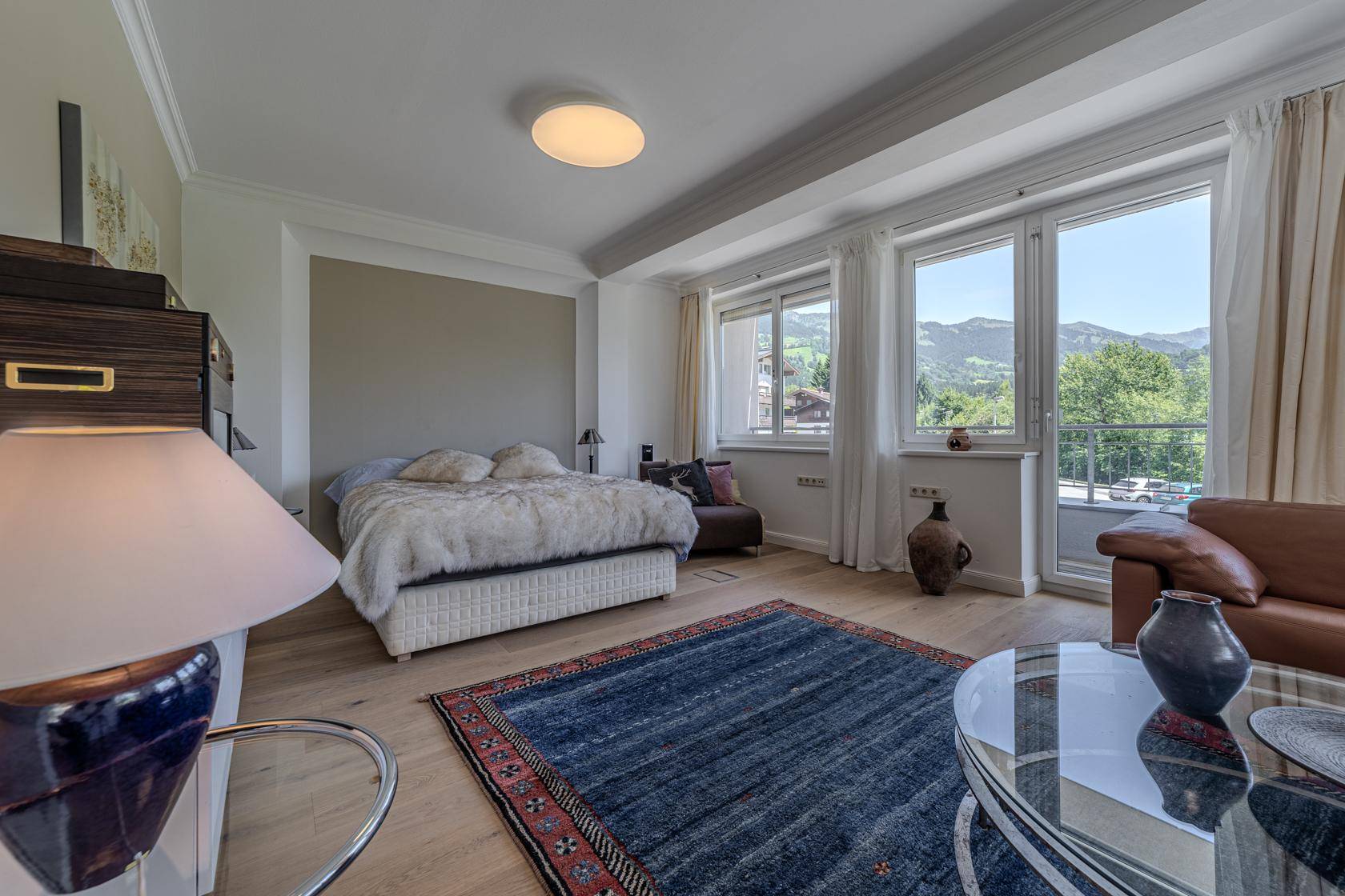 _22A2115-HDR
