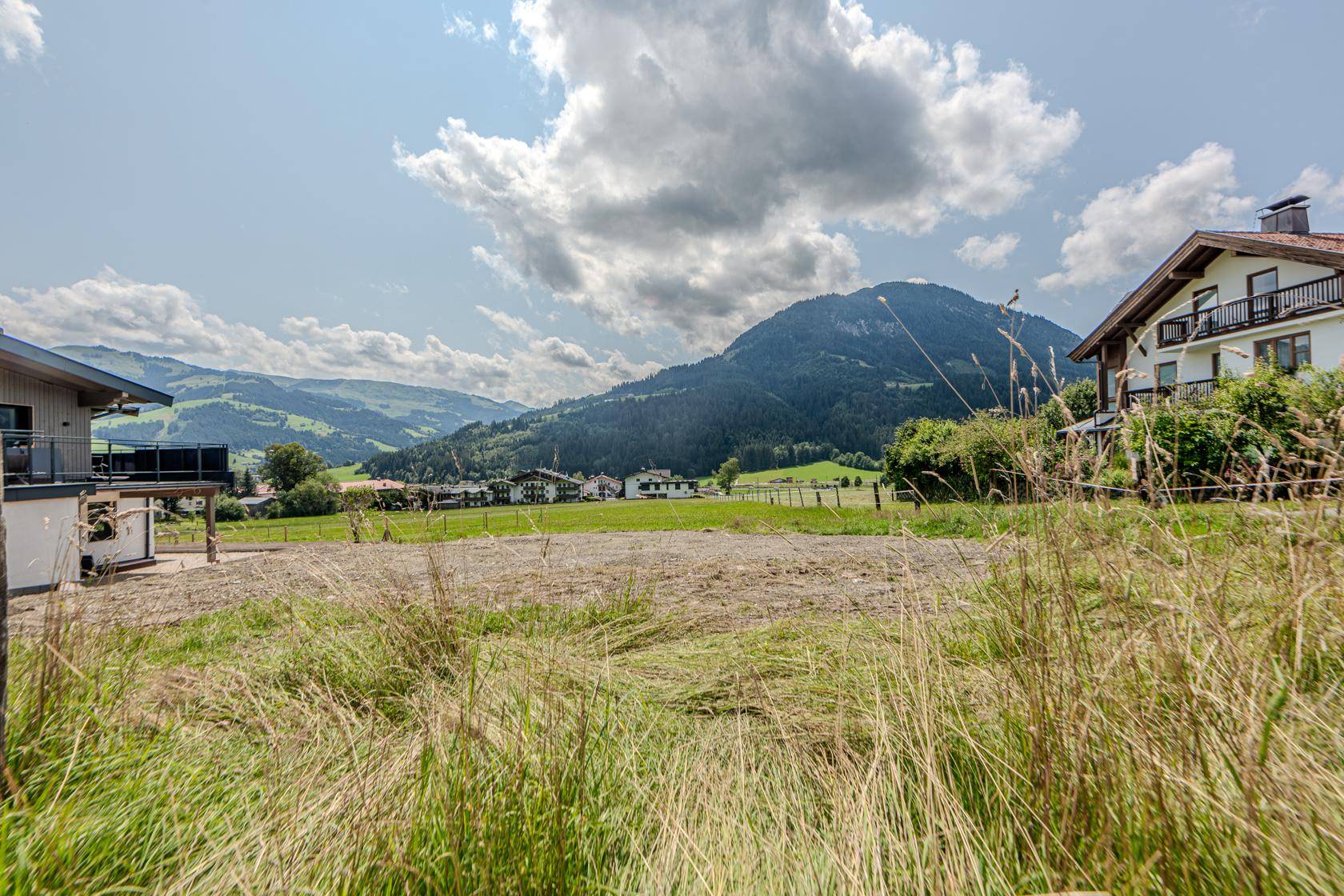 Sonnberg-Traum – Grundstück mit Baugenehmigung - More