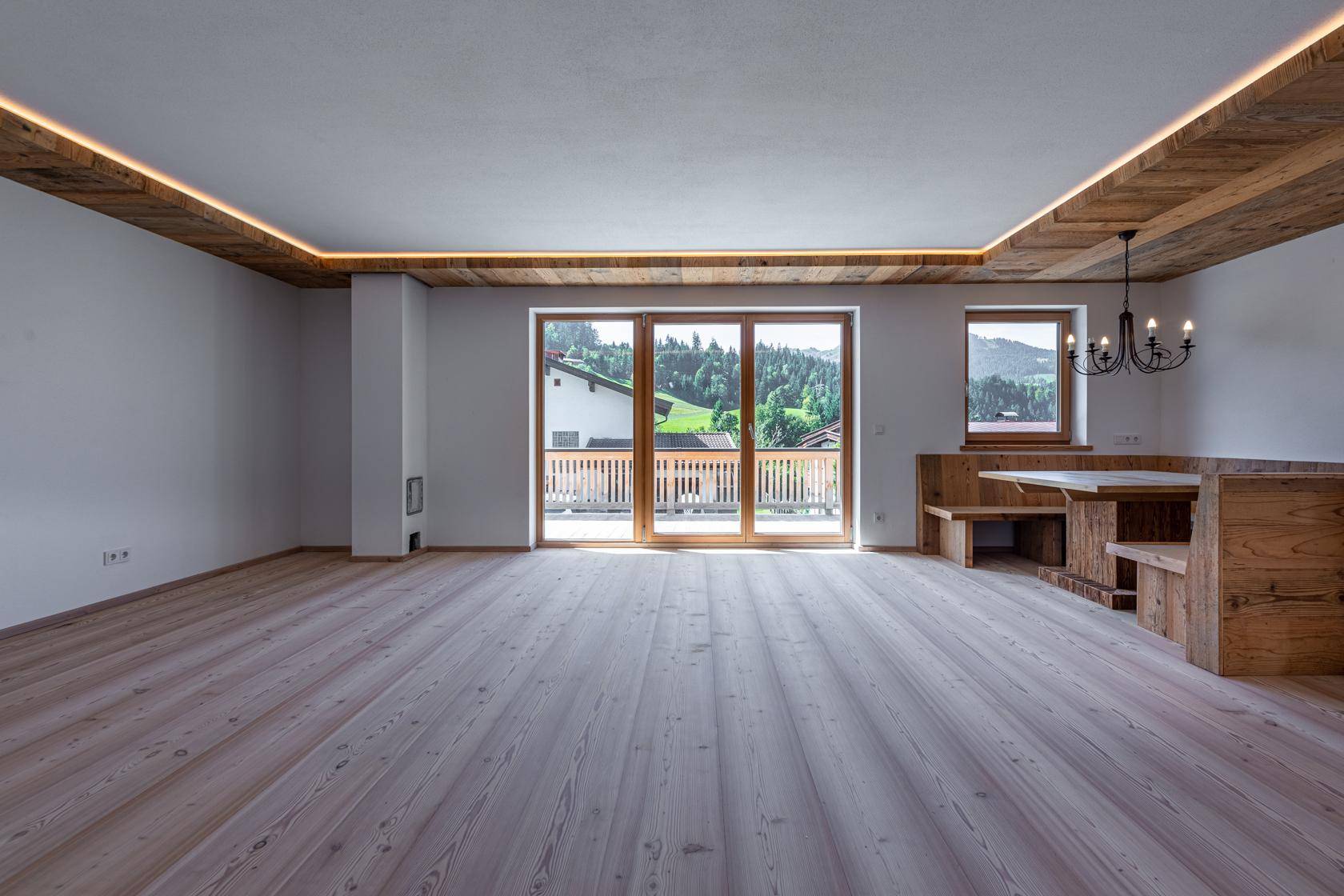 Großzügiges Mehrgenerationenhaus in edlem Tiroler Landhausstil - Ansicht 5
