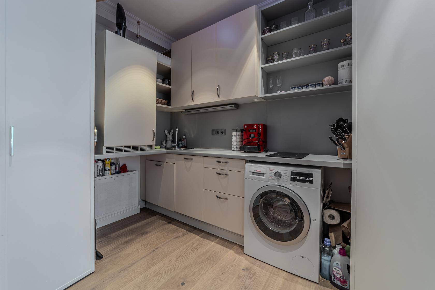 _22A2151-HDR