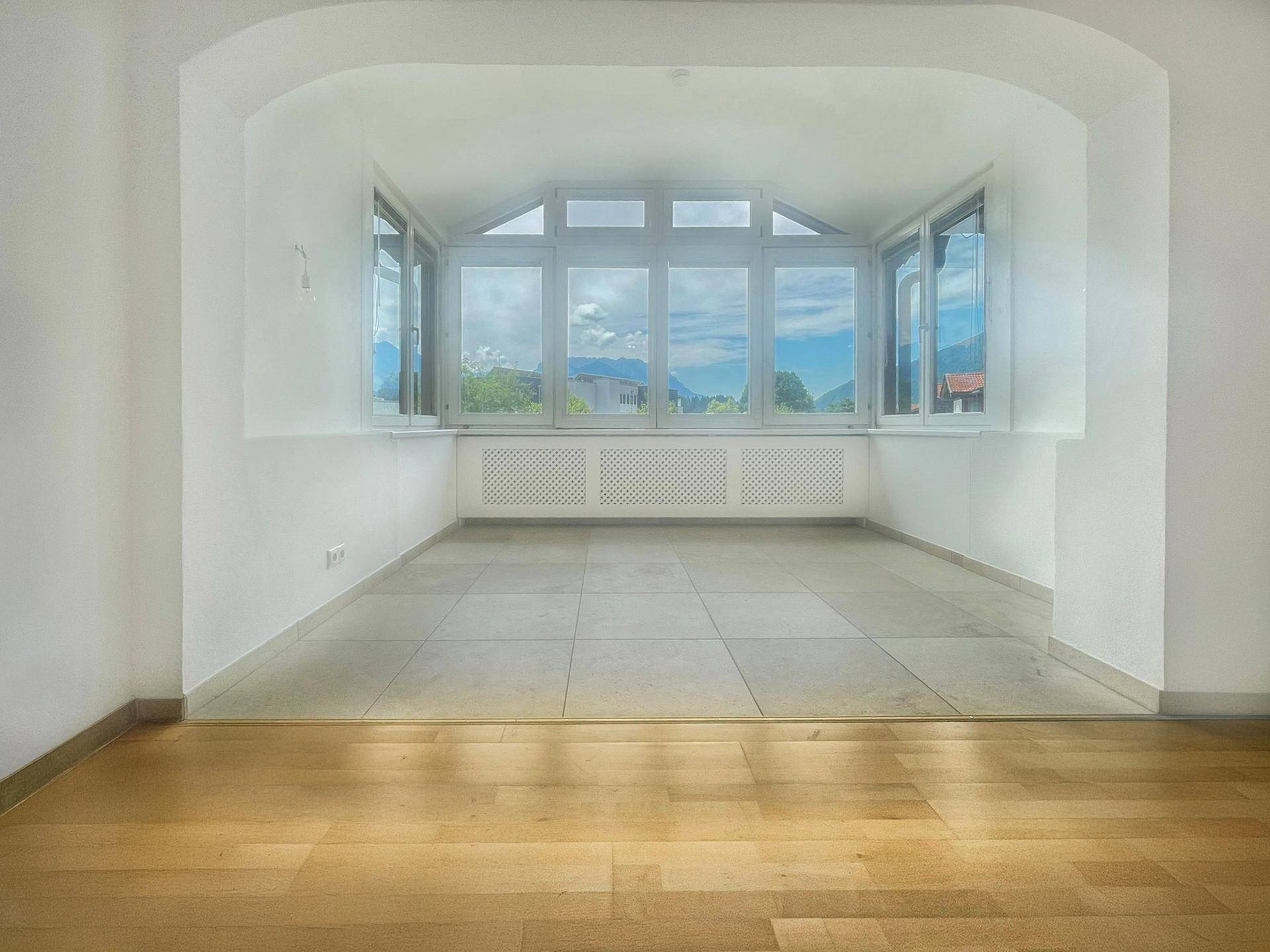 LOGGIA