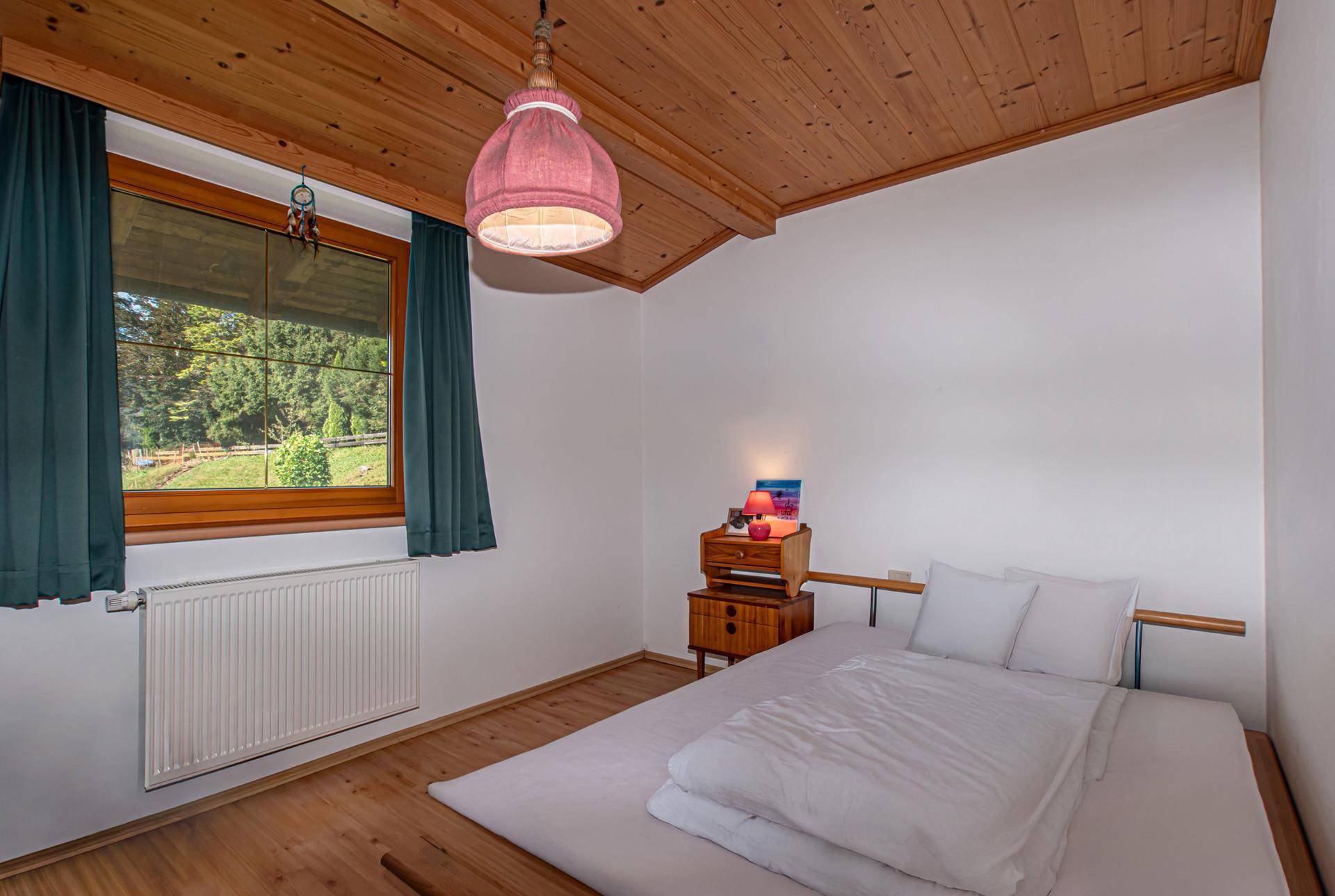 KINDERSCHLAFZIMMER. 2 jpg