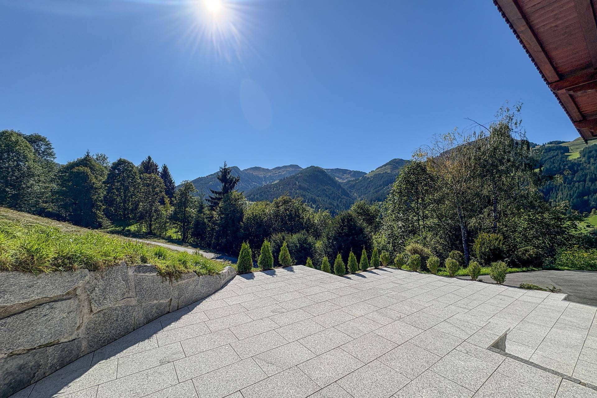 TERRASSE AUSBLICK