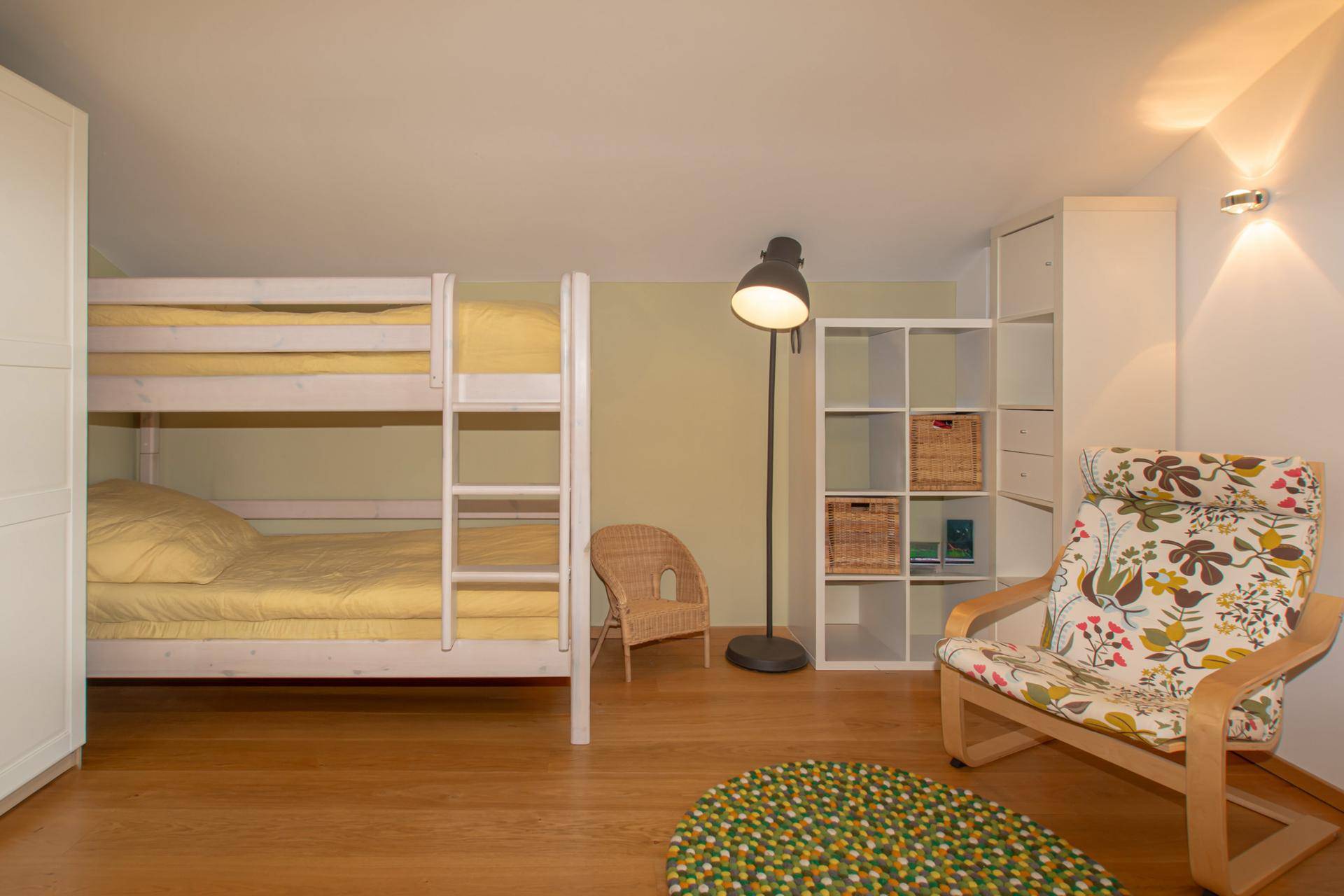KINDERSCHLAFZIMMER