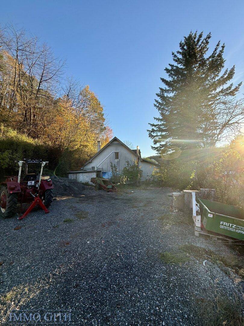 BAUGRUNDSTÜCK MIT BEWILLIGTEM HAUSPROJEKT IN BREITENFURT BEI WIEN (HOCHROTERD!) – 592 m² - Mehr