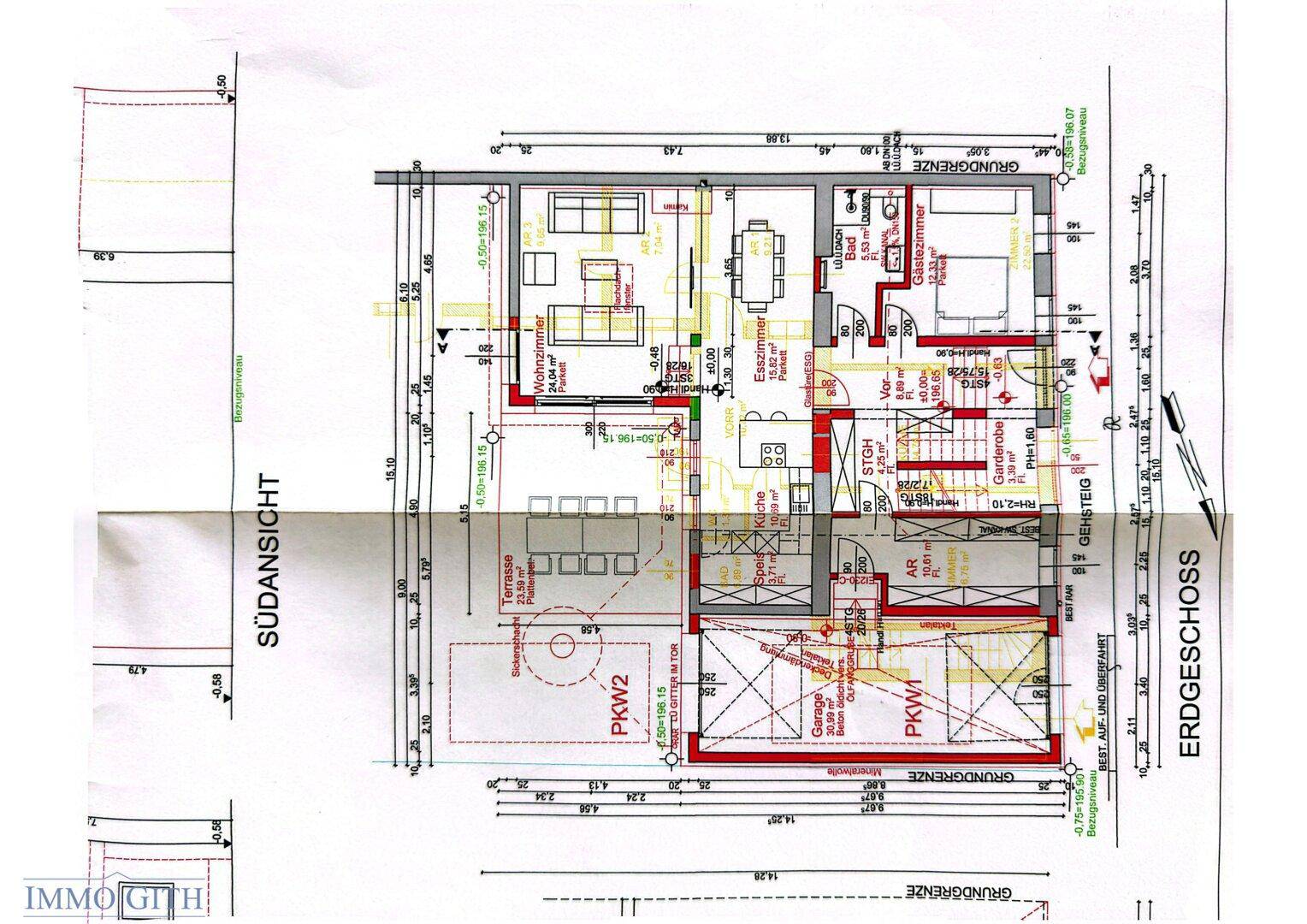 Grundriss des Erdgeschosses mit Wohnbereich, Esszimmer und Schlafzimmer sowie Terrasse.