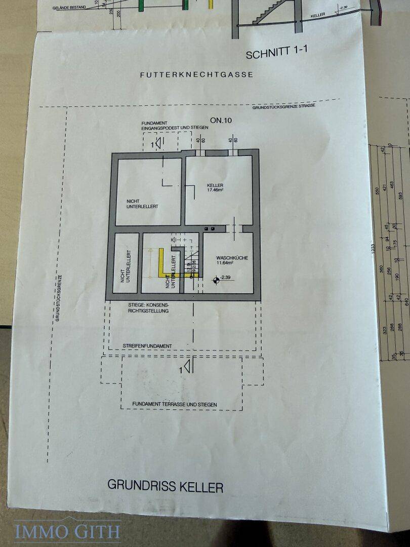 Grundriss des Kellers mit Waschküche und Abstellräumen, detailliert dargestellt.