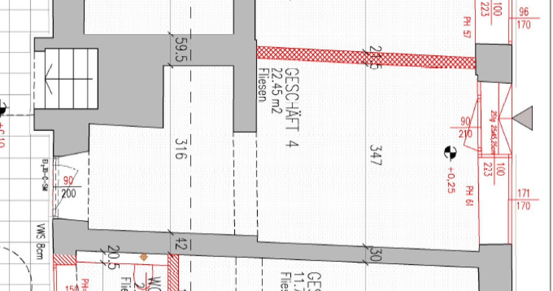 Grundrissplan, der die Aufteilung mehrerer Geschäftsflächen und Treppen innerhalb eines Gebäudes zeigt.