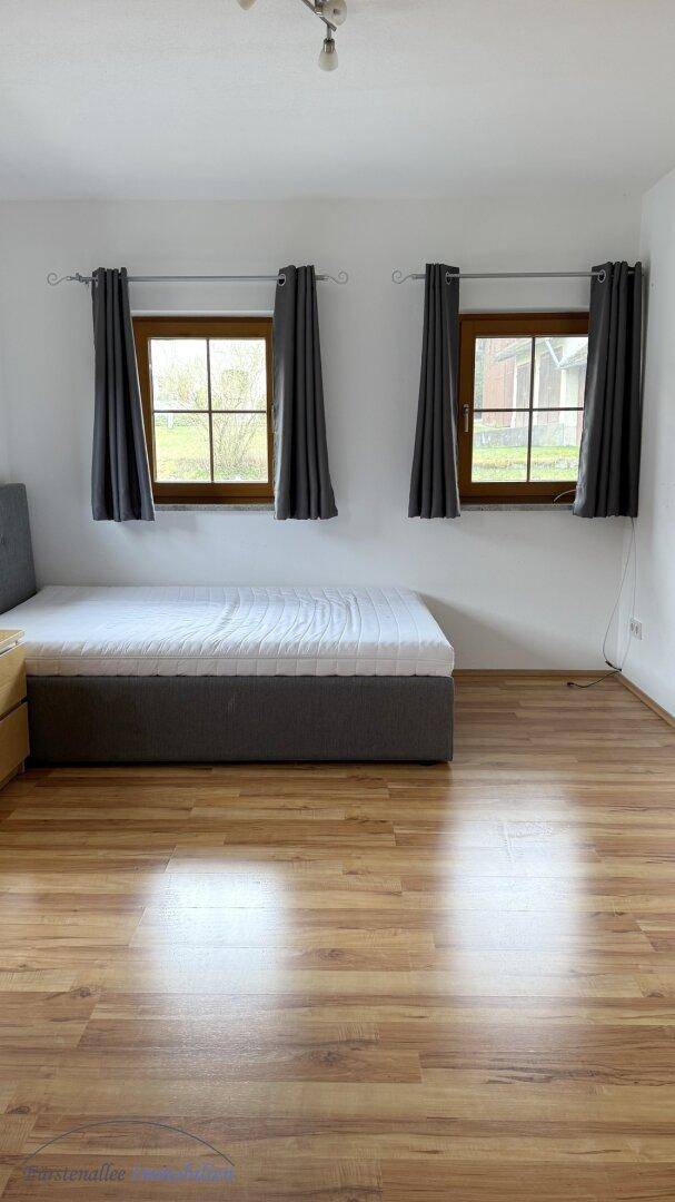 KAUF - NÄHE NUSSDORF AM HAUNSBERG: Aufwendig renoviertes Wohnhaus mit Nebengebäude - Zweitwohnsitz möglich! – pohled 4