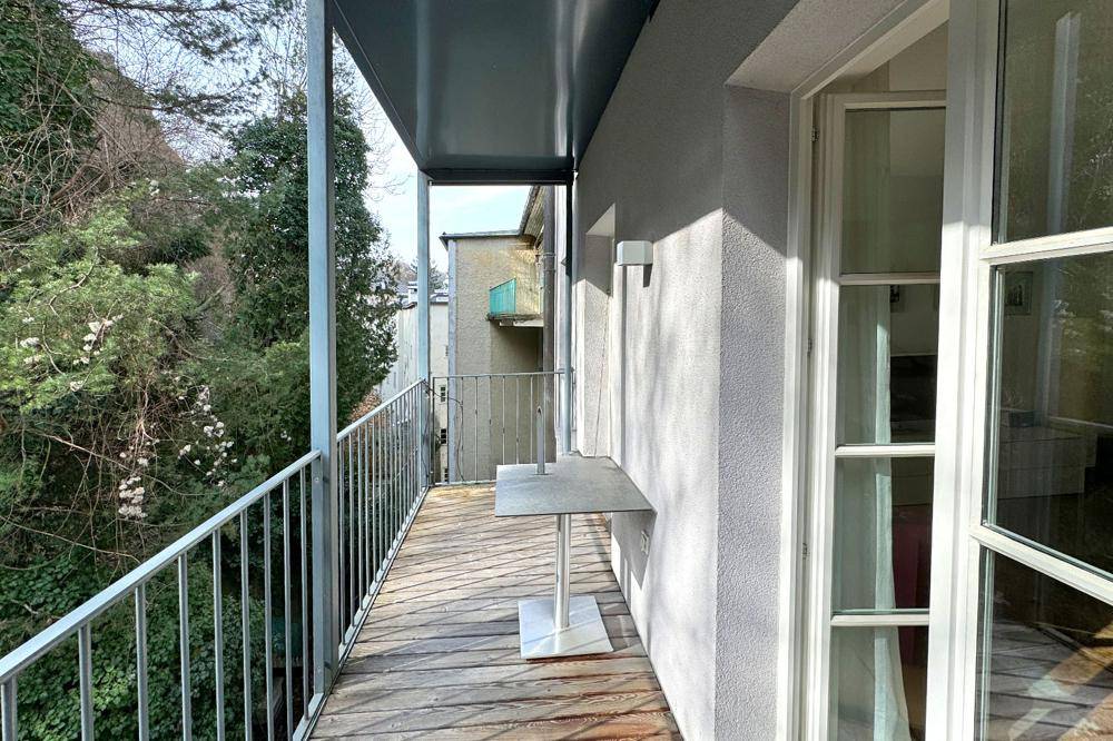 Der Balkon ist ruhig gelegen ...