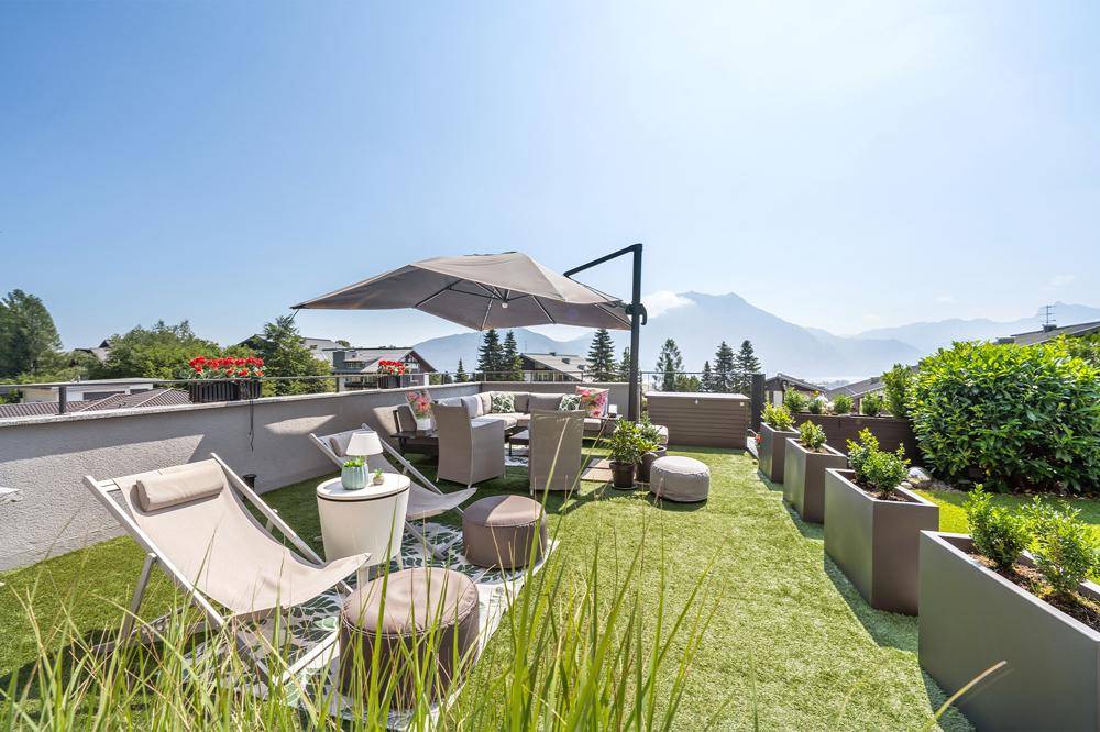 Die Gartenlounge mit herrlichem Panoramablick!