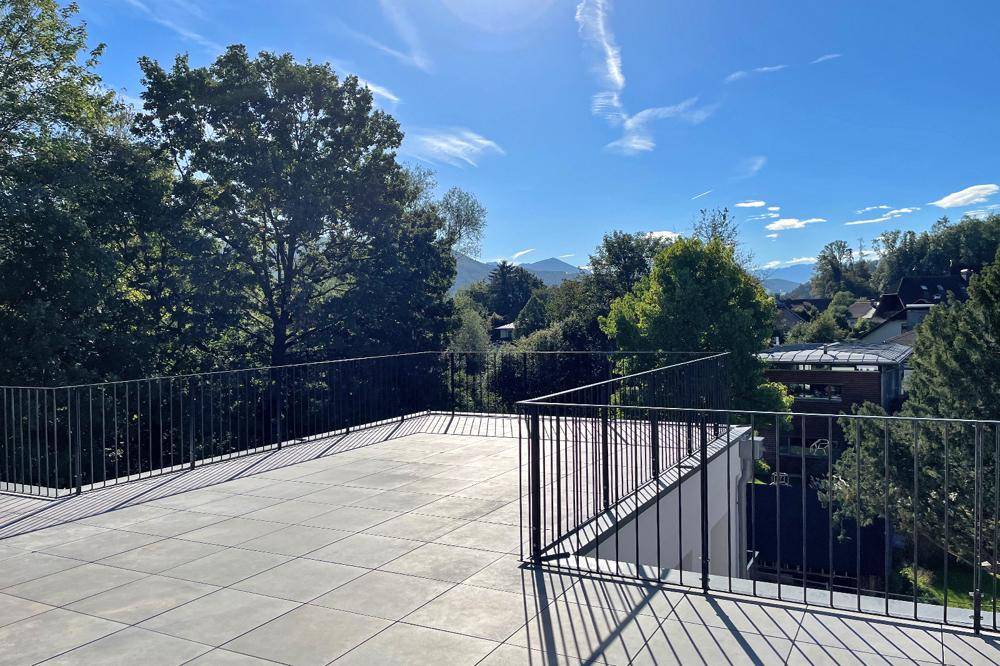 Eine der Dachterrassen (72,06 m²)