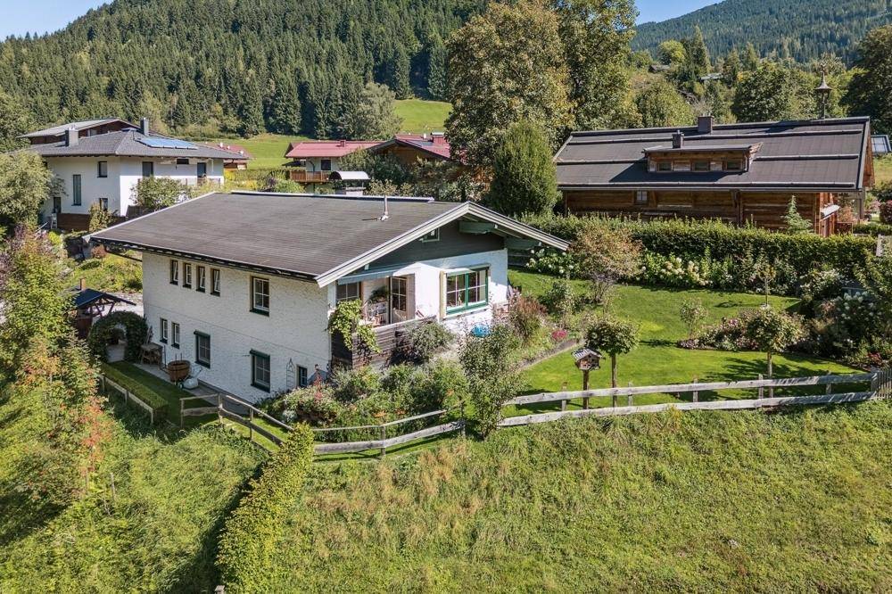 Eingebettet in eine sonnige Panoramalage