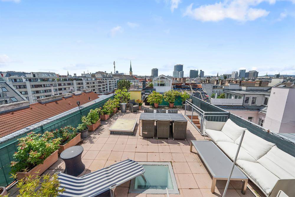 Das Highlight - die großzügige Dachterrasse