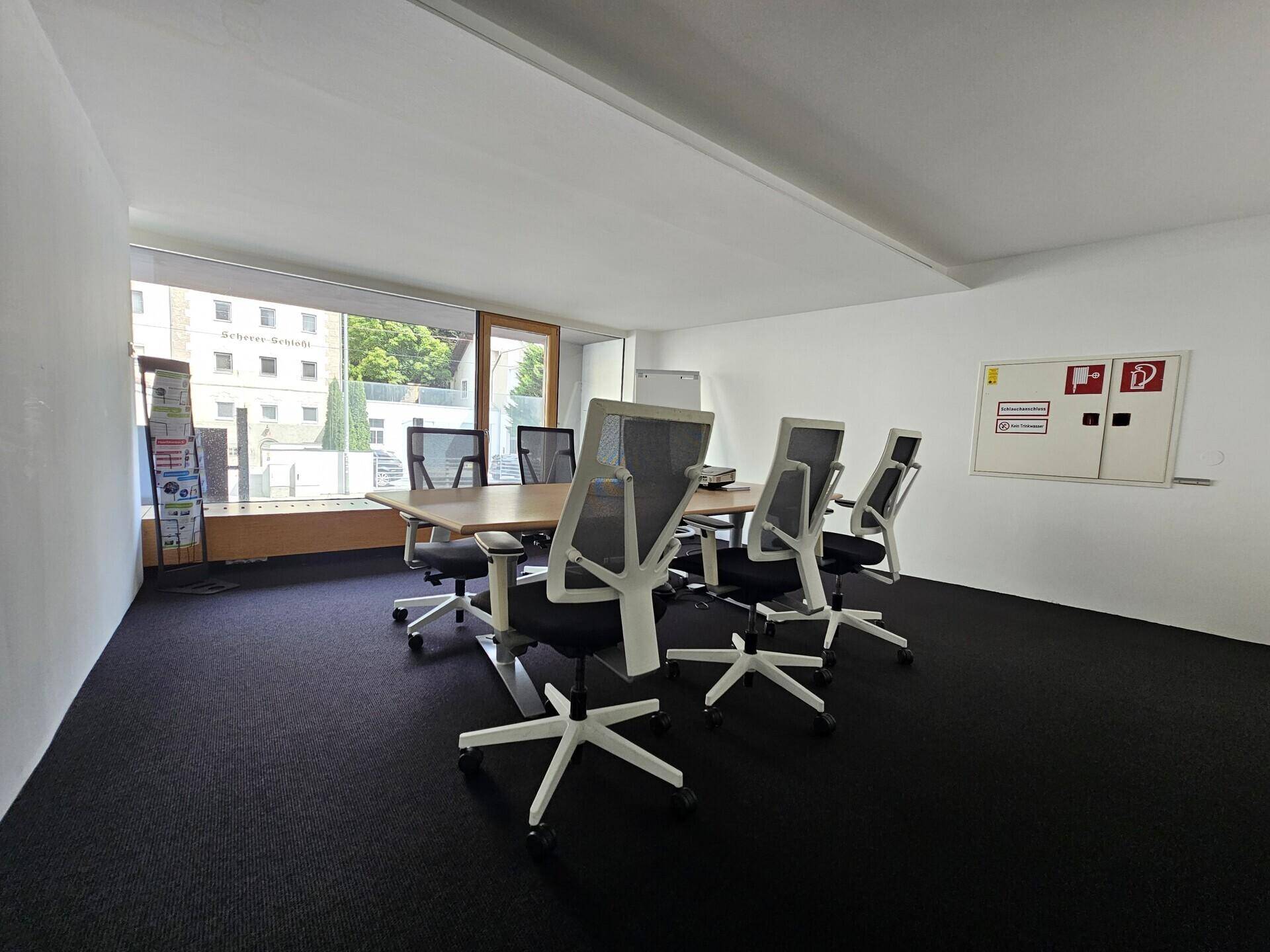 Büro ost