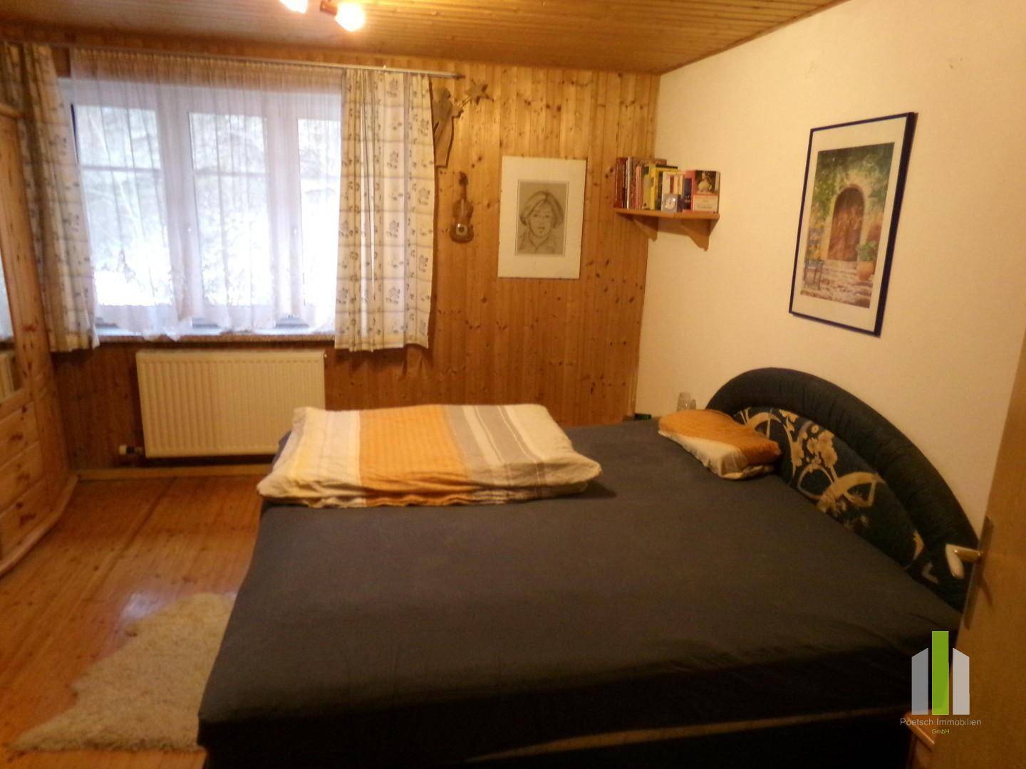 Schlafzimmer 1 OG