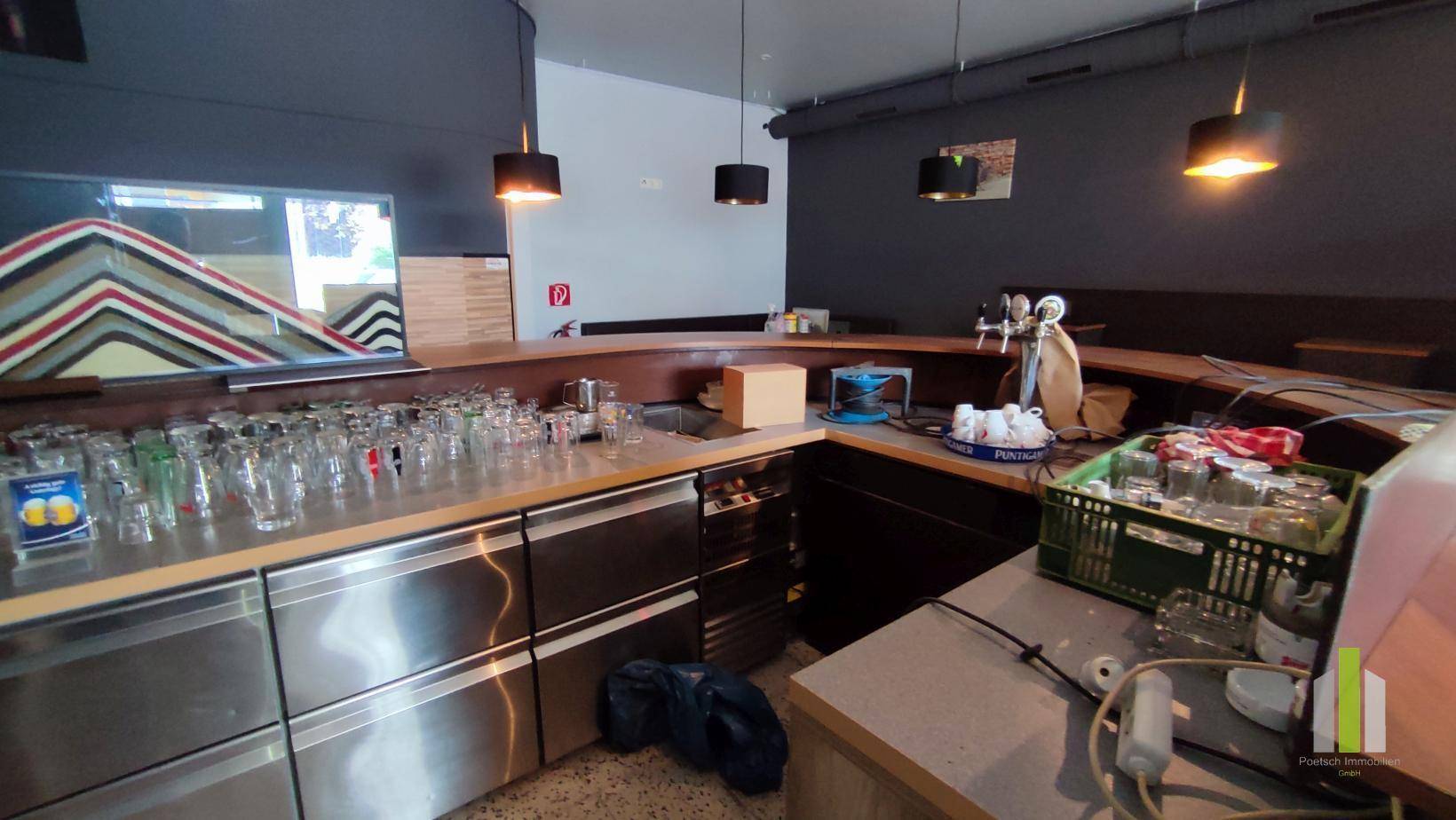 Schank Café