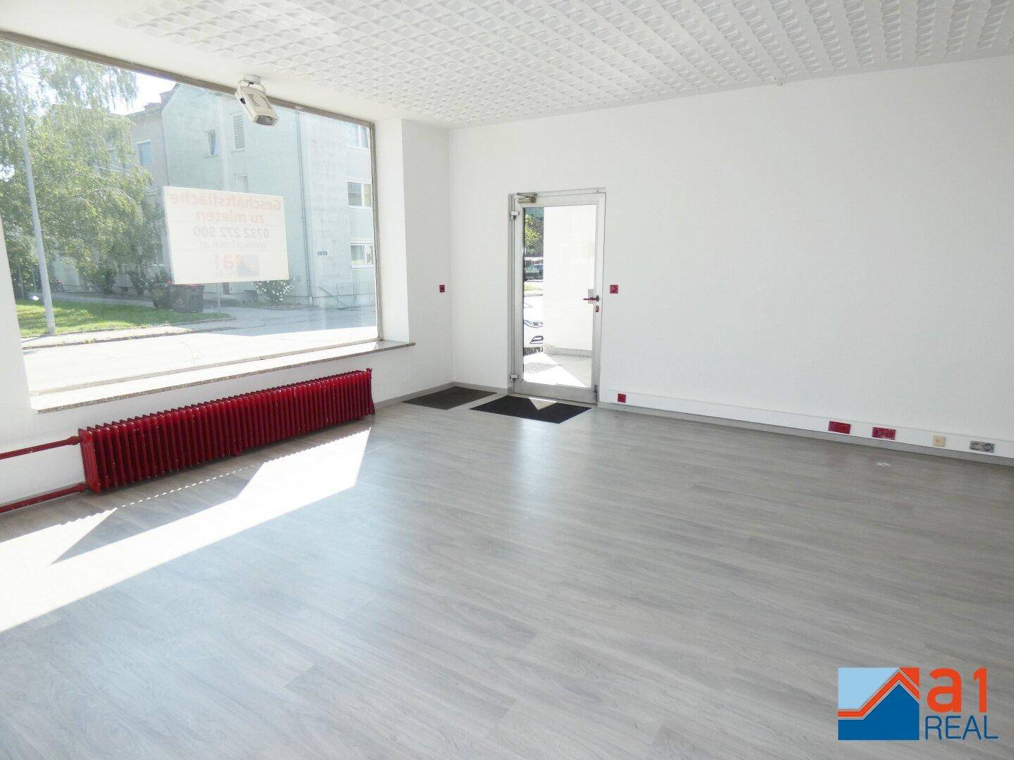 Helles Büro in Traun zu mieten! - View 3
