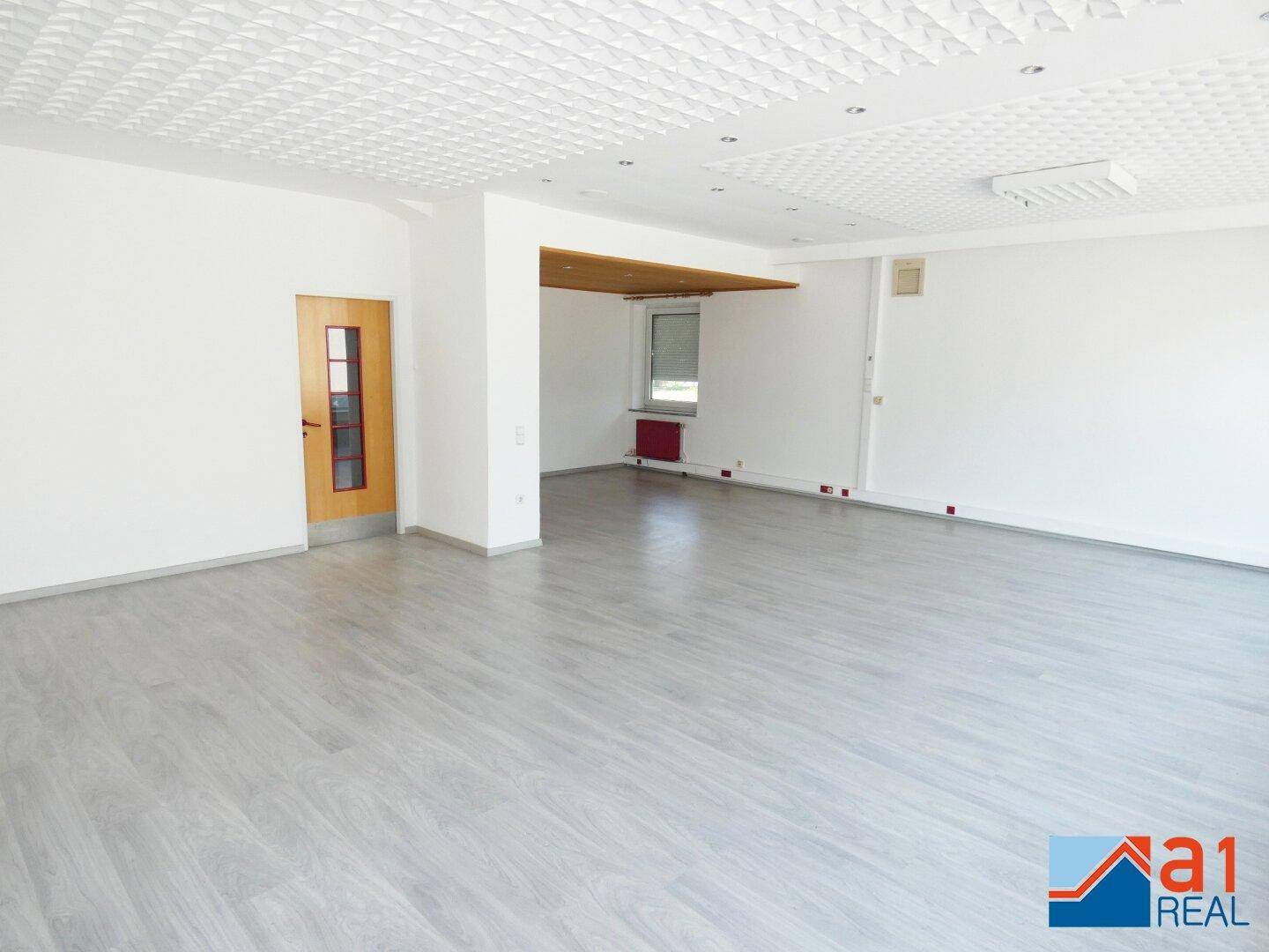 Helles Büro in Traun zu mieten! - View 4